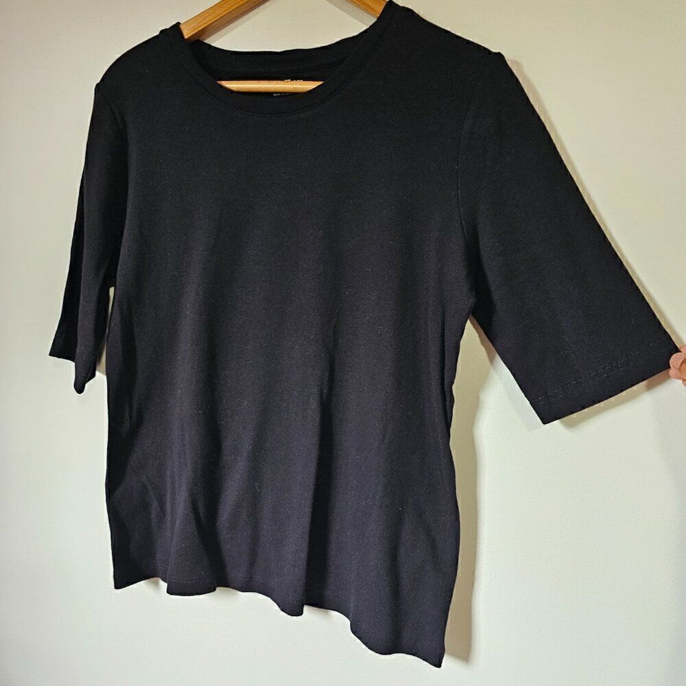 EUC STUDIO WORKS COTTON BLACK HALF SLEEVES MINIMALIST TEE SIZE PETITE LARGE
